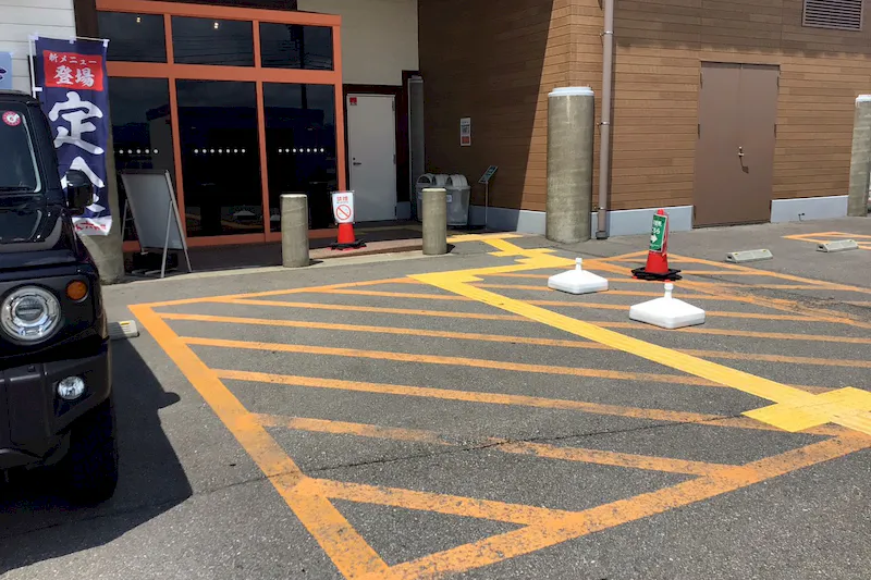 【ダイナム石川松任店｜割引キャンペーン実施中】キッチンカーや各種プロモーションイベントでの出店に最適なアミューズメント施設のイベントスペース