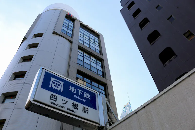 【四ツ橋駅1分】セミナーやワークショップに適した駅出口目の前のアクセス良好なスペース