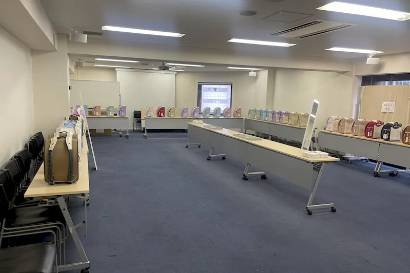 【四ツ橋駅1分】セミナーやワークショップに適した南船場・堀江エリアで繁華街にあるアクセスの良い会議室スペース
