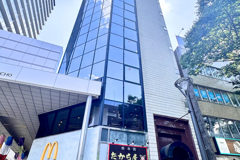 【青葉通一番町駅1分】会議やセミナーに適した150名程度収容可能なレンタルスペース