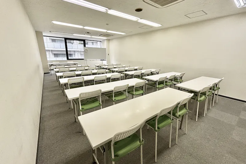 【青葉通一番町駅1分】招待制の製品PR会や受注販売会に適した名30程度収容可能なレンタルスペース