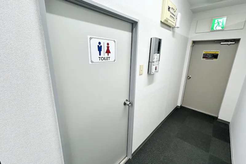 【TIME SHARING 渋谷｜渋谷駅1分】収容人数 着席52名｜無料のモニター・マイクなど什器が充実したイベントスペース