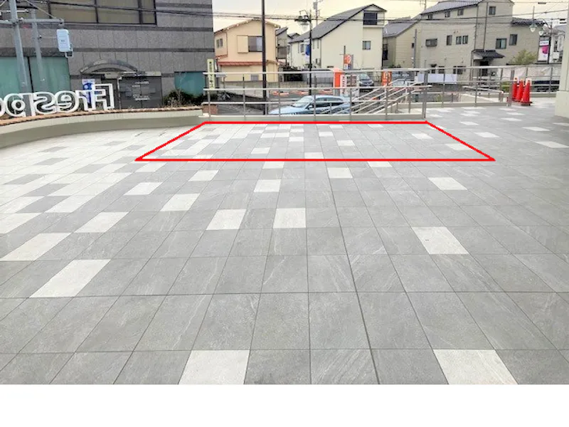 【フレスポひばりが丘】PRイベントやキッチンカー利用が可能な商業施設の屋外スペースの画像1