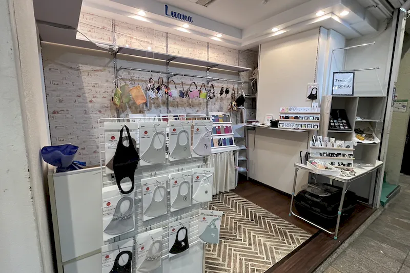 【三宮高架商店街 ピアザkobe 海側No.35】ファッション向けポップアップストアやセールスプロモーションイベントに最適な高架下商店街内のイベントスペース
