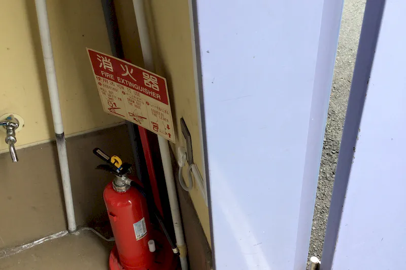【ダイナム山鹿店ゆったり館｜割引キャンペーン実施中】プロモーションイベントに最適なアミューズメント施設のイベントスペース（店舗正面側）