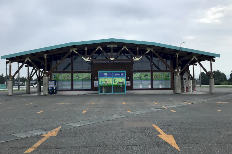 【ダイナム水沢店ゆったり館｜割引キャンペーン実施中】キッチンカーやプロモーションに最適なアミューズメント施設のイベントスペース(店舗駐車場①）