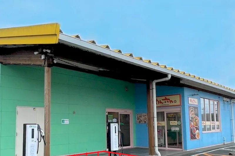 【ダイナム福岡嘉麻店｜割引キャンペーン実施中】キッチンカー出店やプロモーションイベントに最適なアミューズメント施設のイベントスペース