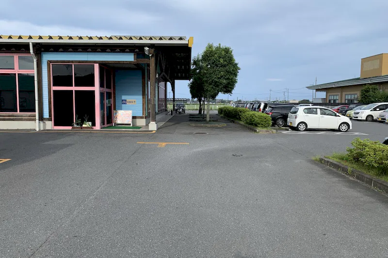 【ダイナム茨城北茨城店｜割引キャンペーン実施中】キッチンカー出店やプロモーションイベントに最適なアミューズメント施設のイベントスペース