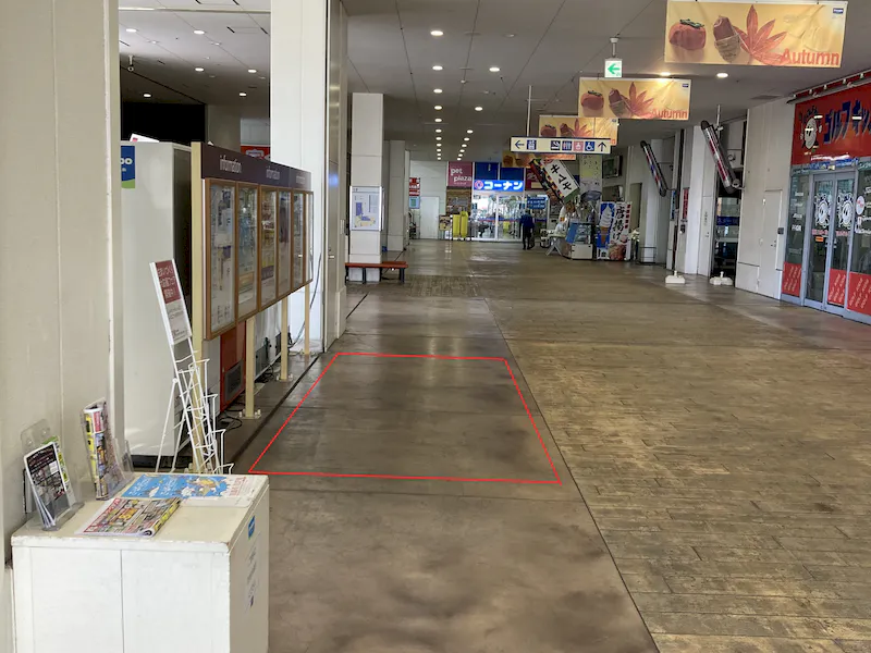 【フレスポ東大阪】PRや物販利用に適した1F自販機前のイベントスペースの画像1
