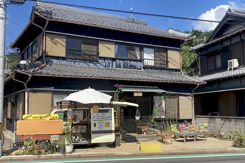 【淡路市佐野エリア】キッチンカー、食物販、展示会などに利用可能な路面屋外イベントスペースの画像