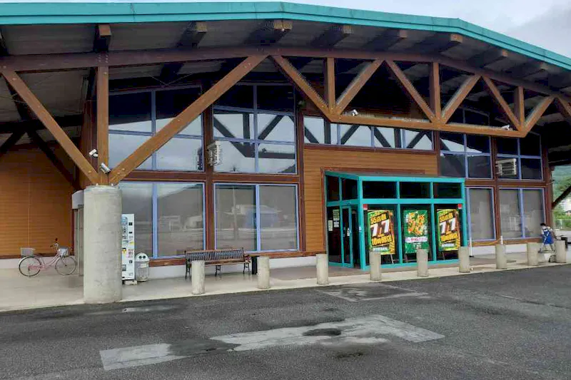 【ダイナム兵庫和田山店｜割引キャンペーン実施中】キッチンカーや各種プロモーションイベントに最適なアミューズメント施設のイベントスペース