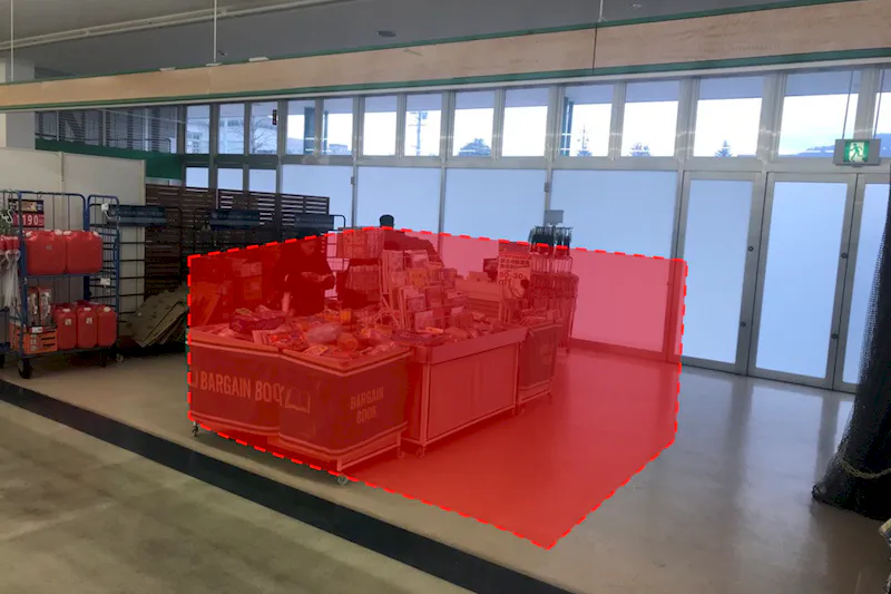 【西友　上田東店】入口横テナント区画　プロモーション用途や物販、食物販のポップアップストアに最適なスーパー店内催事イベントスペース