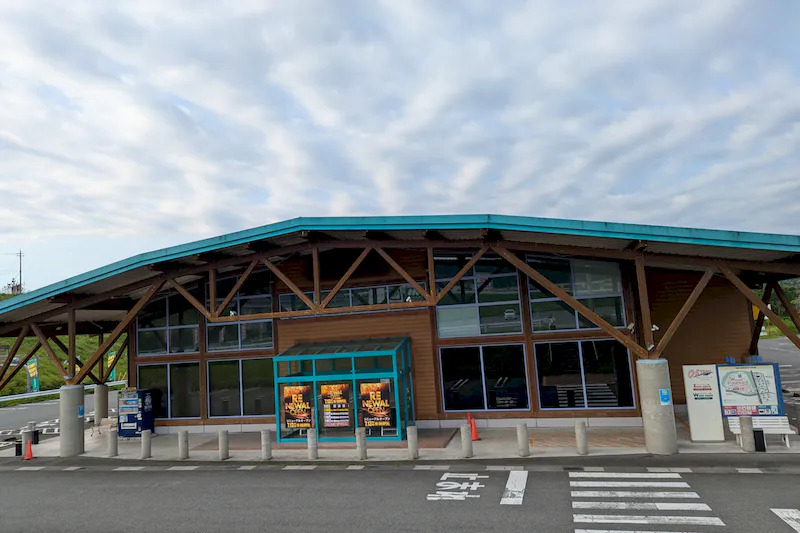 【ダイナム和歌山橋本店｜割引キャンペーン実施中】物販や喫煙具等のプロモーションイベントでの出店に最適なアミューズメント施設のイベントスペース