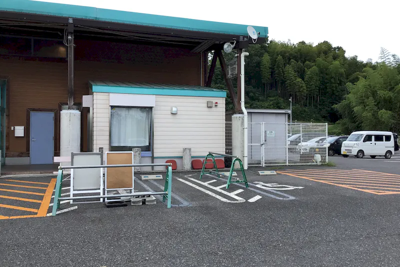 【ダイナム岡山院庄店ゆったり館｜割引キャンペーン実施中】キッチンカーに最適なアミューズメント施設のイベントスペース