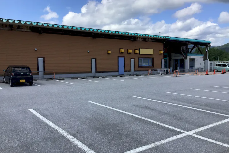 【ダイナム滋賀湖北店｜割引キャンペーン実施中】キッチンカーや各種プロモーションイベントでの出店に最適なアミューズメント施設のイベントスペース