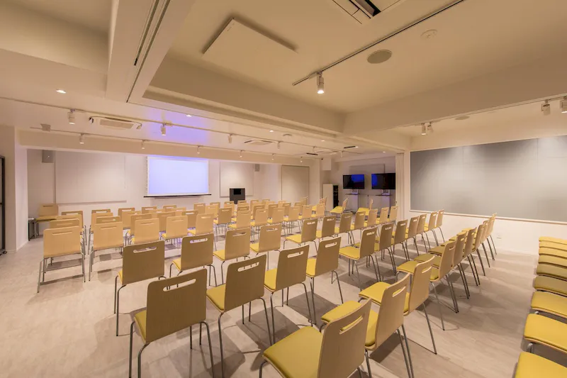 【新宿三丁目駅3分】大規模な商品発表イベントや研修・ワークショップに適した120㎡超のイベントスペース（最大100名収容可能）