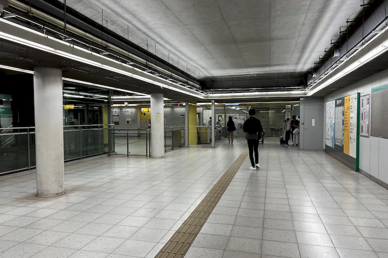 【横浜市営地下鉄グリーンライン高田駅｜割引キャンペーン実施中】各種プロモーションや物販、食物販のポップアップストアに最適な改札外すぐ横のイベントスペース