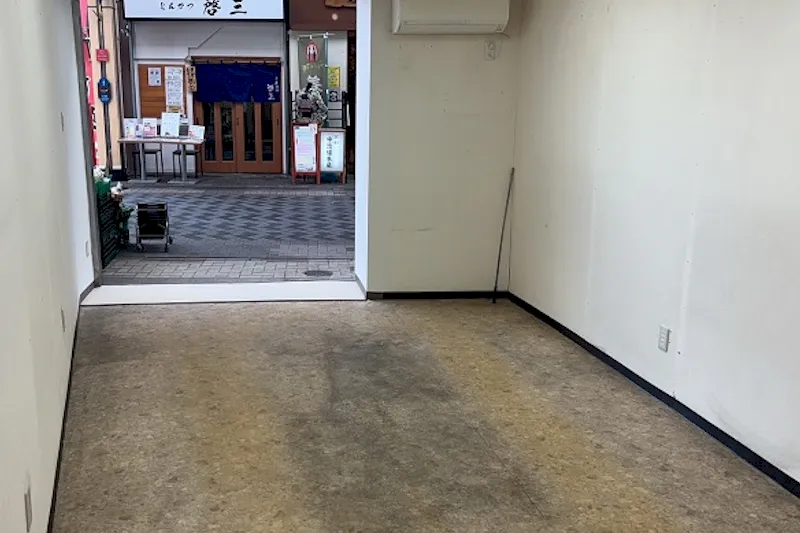【弘明寺かんのん通り商店街】各種ポップアップストアやプロモーションイベント等に最適なアーケード商店街内にある路面スペース