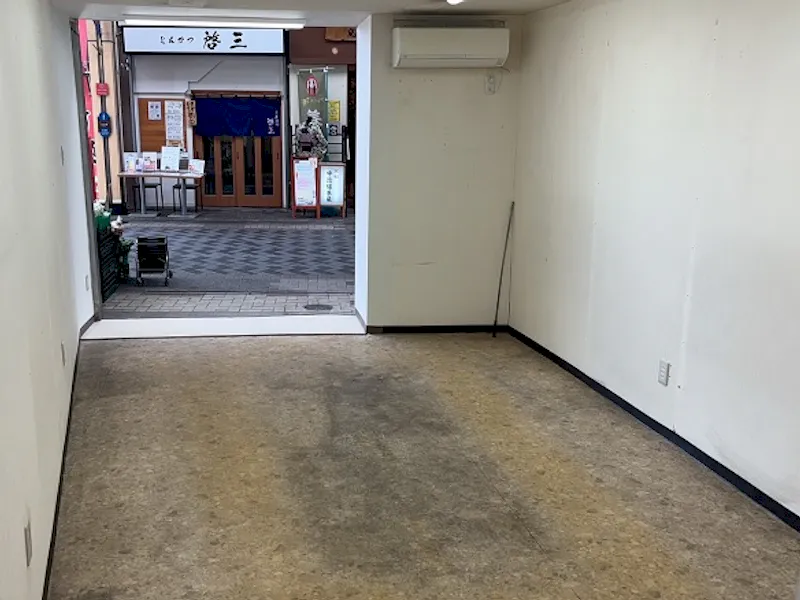 【弘明寺かんのん通り商店街】スペース3