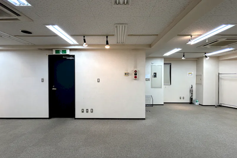 【TIME SHARING 田原町 USUI ANNEX｜田原町駅5分】企画に合わせてレイアウトを変えられる6階イベントスペース