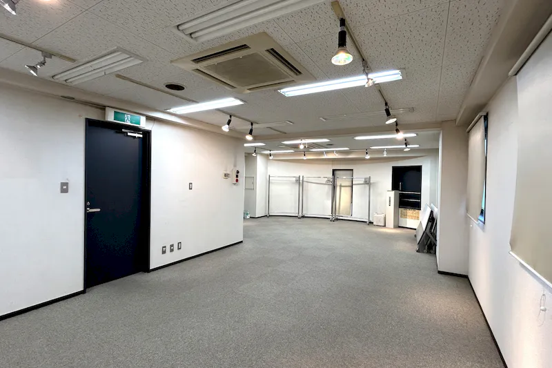 【TIME SHARING 田原町 USUI ANNEX｜田原町駅5分】企画に合わせてレイアウトを変えられる6階イベントスペース