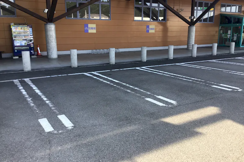【ダイナム福島いわき錦店｜割引キャンペーン実施中】キッチンカーの開催に最適なアミューズメント施設のイベントスペース