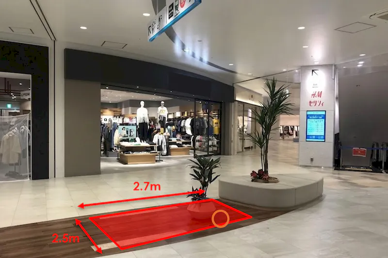 【ららぽーとTOKYO-BAY】北館2F　東連絡通路付近