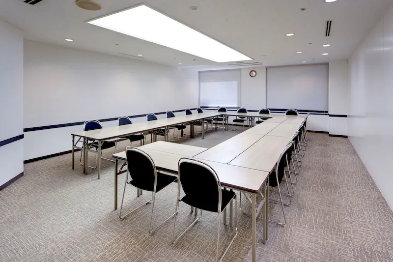 【銀座駅2分】展示会や招待制販売会、セミナー利用等に適した広さを選べる会議室スペース