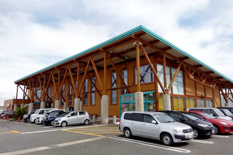 【ダイナム下関店｜割引キャンペーン実施中】キッチンカーやプロモーション等に最適なアミューズメント施設のイベントスペース