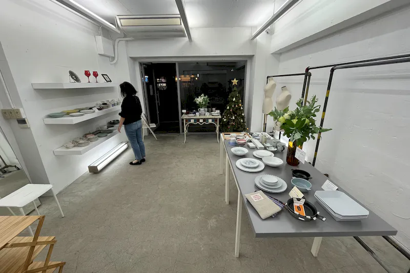 【中目黒駅4分】ファッション関連のポップアップストアや展示会に適した目黒川沿いの貴重な路面スペース
