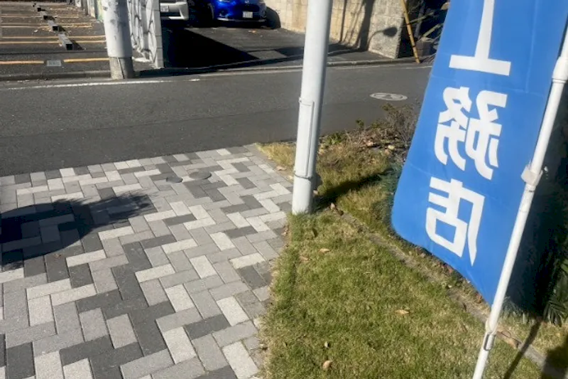 【ハウジングステージ新宿】キッチンカーやポップアップストア、プロモーションイベントに最適な住宅展示場インフォメーション前にある視認性の高いイベントスペース
