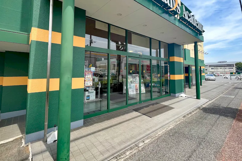 【ブックマンズアカデミー前橋店】県内最大級書店で催事プロモーション！キャンペーンにおすすめの出入口前軒下スペース