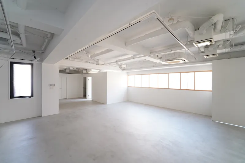 【北参道GALLERY店｜北参道駅3分】展示会・ポップアップに最適なバックヤード・フィッティングスペース付きギャラリー