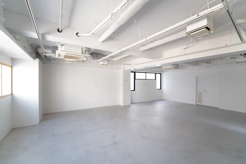 【北参道GALLERY店｜北参道駅3分】展示会・ポップアップに最適なバックヤード・フィッティングスペース付きギャラリー