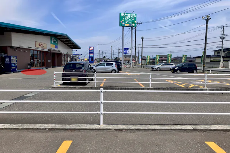 【ダイナム岩手北上店ゆったり館｜割引キャンペーン実施中】キッチンカーやプロモーションに最適なアミューズメント施設のイベントスペース