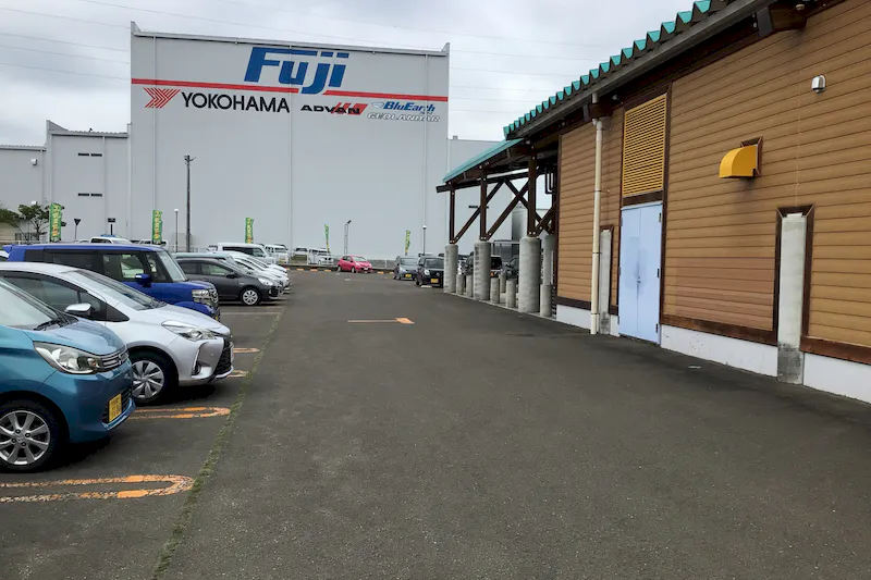 【ダイナム宮城富谷店ゆったり館｜割引キャンペーン実施中】キッチンカーやプロモーションに最適なアミューズメント施設のイベントスペース(店舗駐車場）