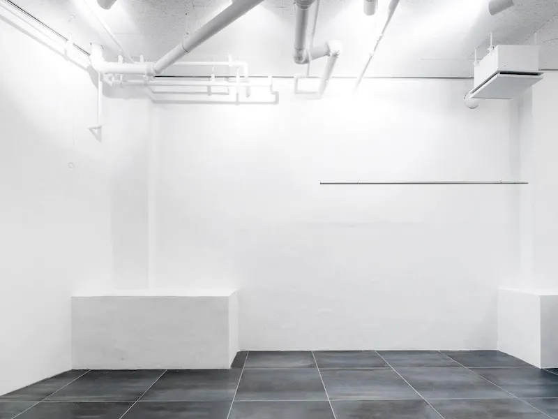 Interior03
