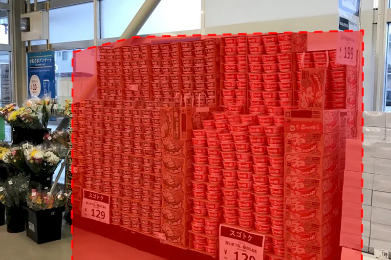 【西友　三本柳店】店内入口付近　プロモーション用途や物販、食物販のポップアップストアに最適なスーパー店内催事イベントスペース