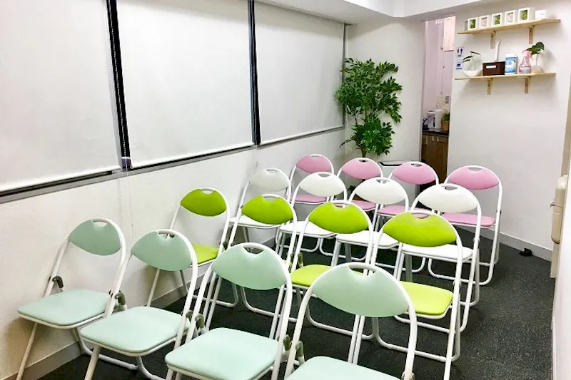 【桜川駅0分】オフサイトミーティングやワークショップに利用可能、コンパクトなイベントスペース