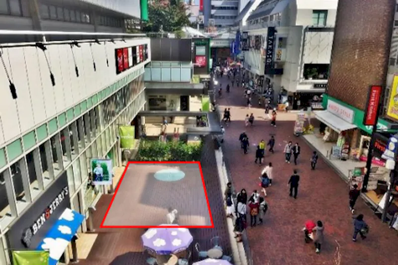 【吉祥寺駅3分】PRやイベント利用に適した人通りのある元町通りに面したデッキスペース