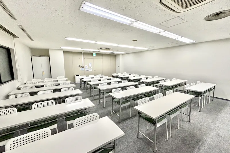 【青葉通一番町駅1分】招待制の製品PR会や受注販売会に適した50名程度収容可能なレンタルスペース