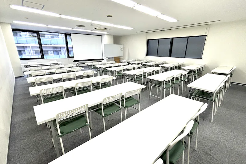 【青葉通一番町駅1分】招待制の製品PR会や受注販売会に適した50名程度収容可能なレンタルスペース