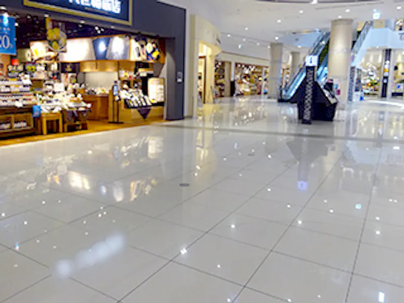 【イオンモールつくば】物販スペースB（久世福商店前）の画像1