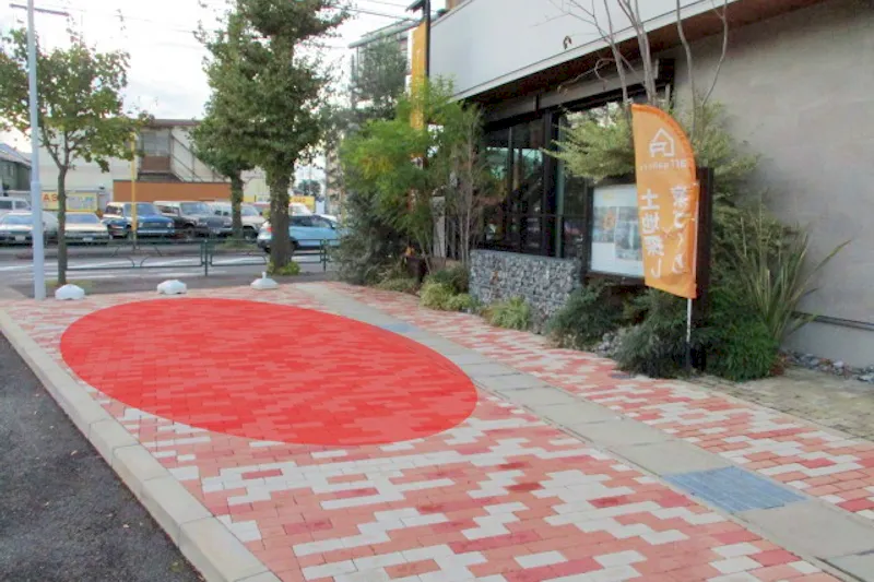 【小金井・府中ハウジングステージ】キッチンカーやポップアップストア、プロモーションイベントに最適な住宅展示場内にある公道にも面したイベントスペース