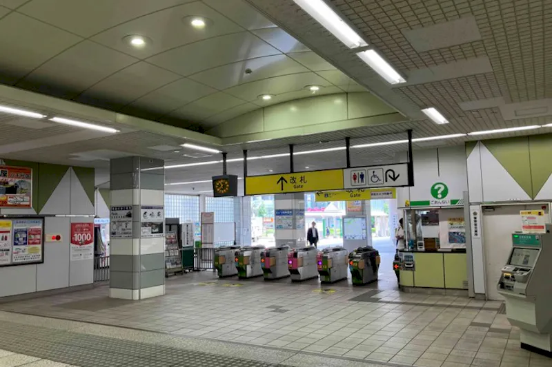 【八千代中央駅】プロモーションや食物販に最適な人流の多い改札前スペース