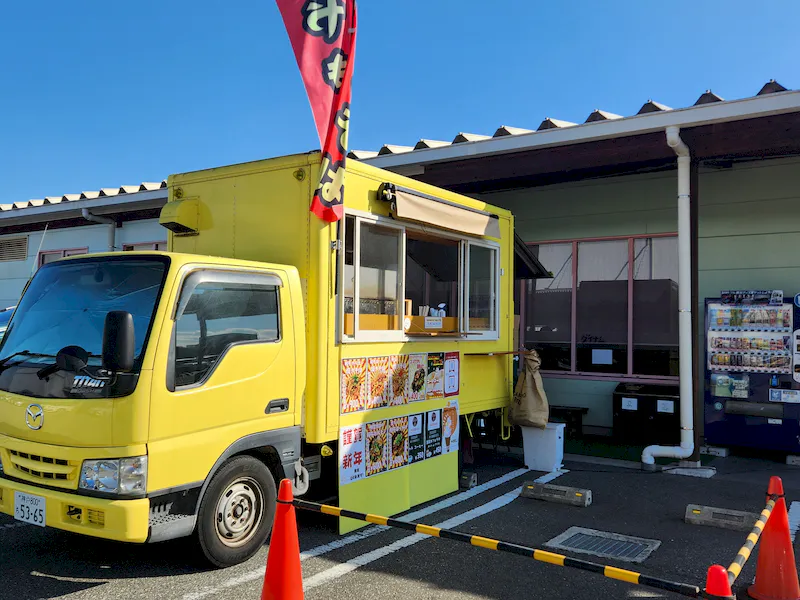 やきそば×キッチンカー＠ダイナム兵庫神戸赤松台店ゆったり館出店事例