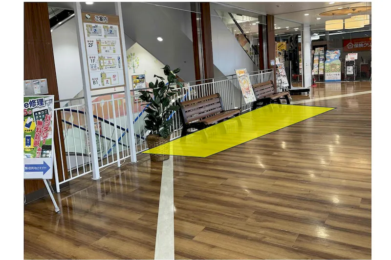 【ままともプラザ町田】小規模ポップアップやプロモーションイベントに最適な施設2Fにあるエスカレーター横のイベントスペース