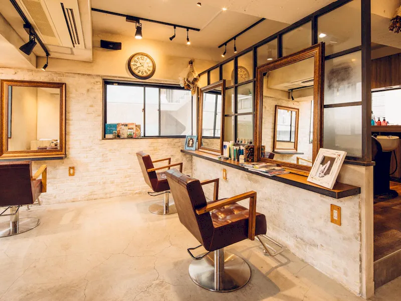カントリー調の店内です