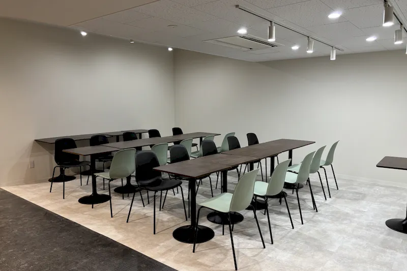 【戸田駅3分】ConecTodaさぼり場2号店！展示会やワークショップに最適！白壁でシンプルなイベントスペース