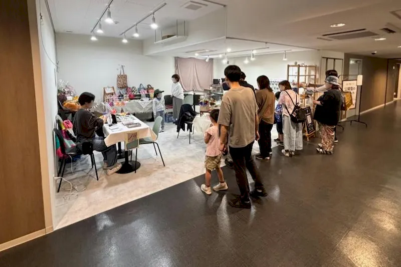【戸田駅3分】ConecTodaさぼり場2号店！展示会やワークショップに最適！白壁でシンプルなイベントスペース